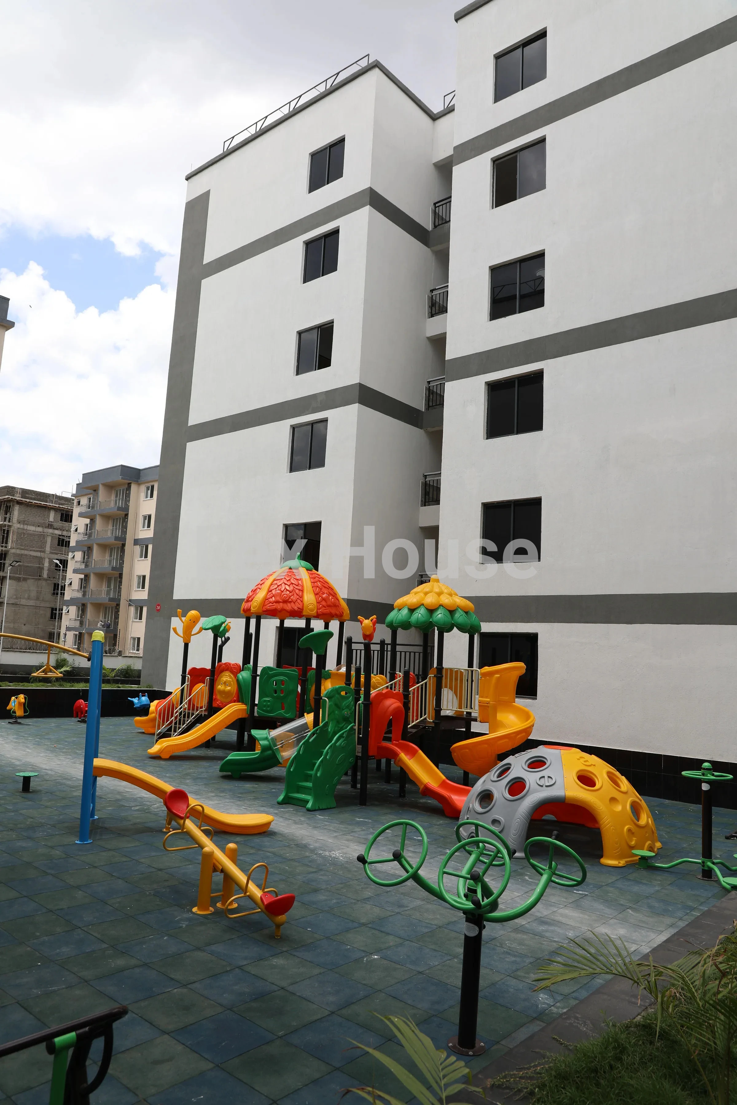 3 Bedrooms apartment for sale in Nairobi - Kenya | New Rise Garden